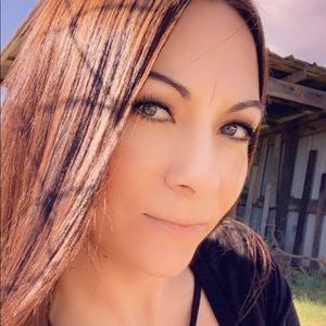 Meet your Posher, Linnie